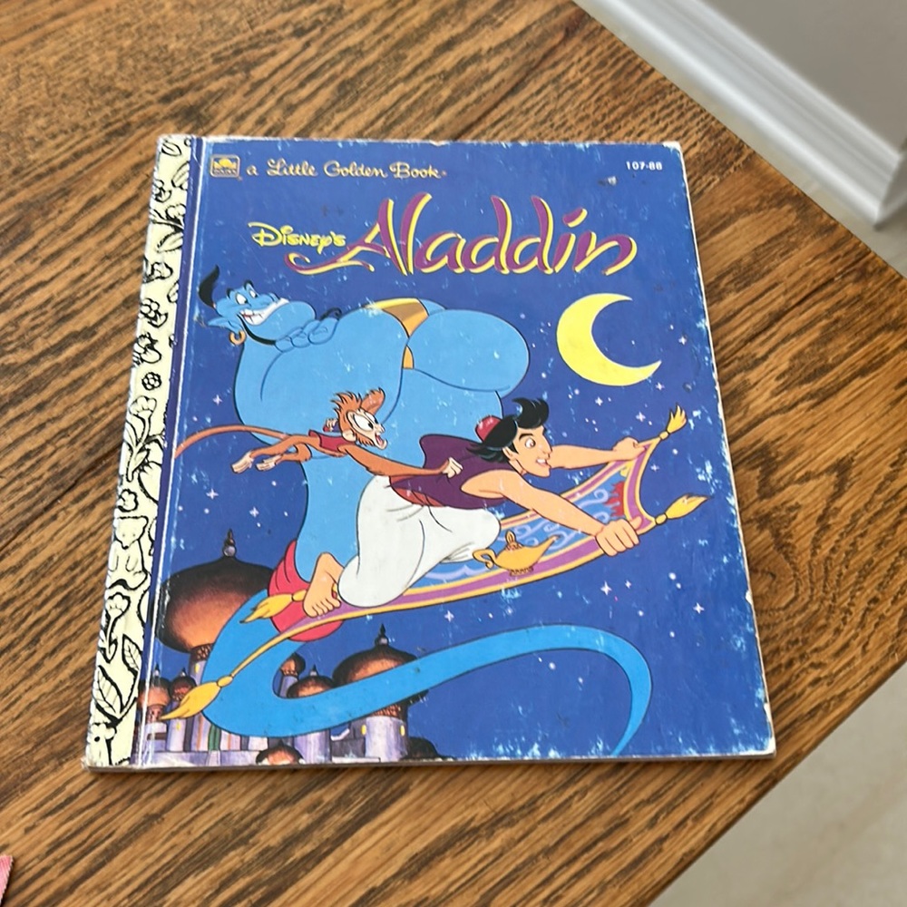 Vintage 1992 golden book, entitled Disney’s Aladdin